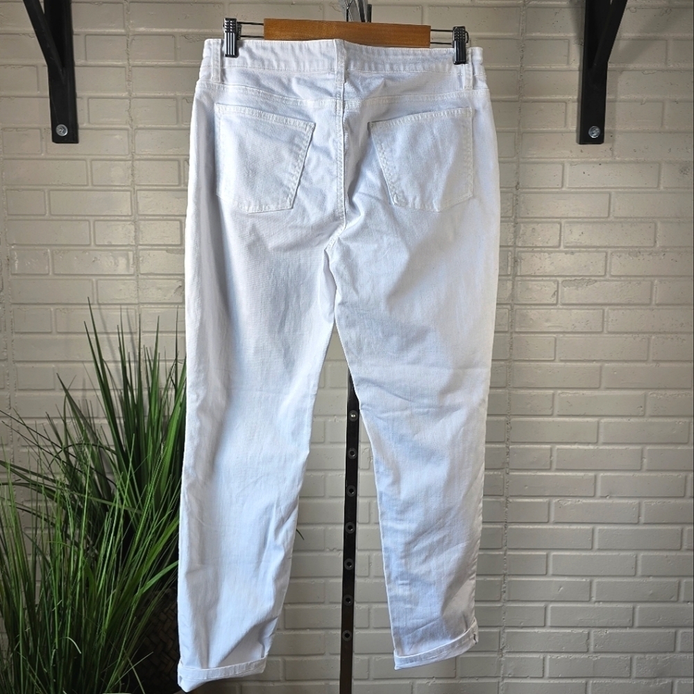 Eileen Fisher White Organic Cotton Denim Slim Jeans Size 8 - Picture 6 of 10